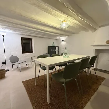 Holiday home Casa Les Ferreres *